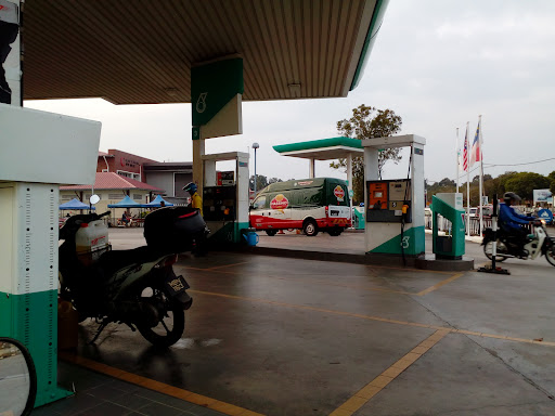 Petrol Berhampiran Saya Terbaik di Kampung Ayer Molek