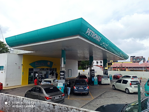 Stesen Minyak Terbaik petrol berhampiran saya di Tanah Rata